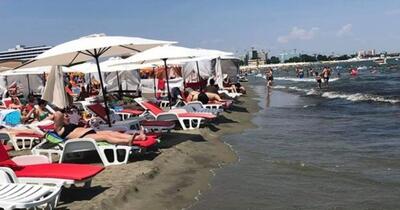 Italia: Amenzi de până la 500 de euro pentru „rezervarea” locurilor la plajă