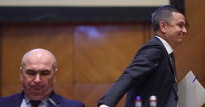Băsescu: România traversează cea mai gravă criză politică de după Revoluție. „Bolojan și Grindeanu împart răspunderea pentru dezastrul care urmează”