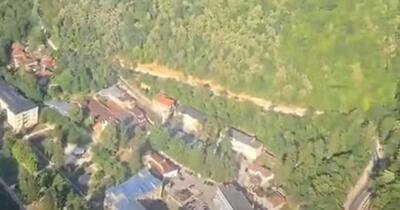 Peste 300 de hectare mistuite în Caraș-Severin: elicoptere mobilizează la Băile Herculane