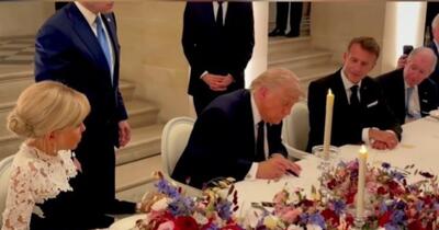 Trump a semnat acordul cu Iranul la lumina lumânărilor de la Versailles. Imagini din locul cu „mult aur”, pe care liderul american voia să-l vadă