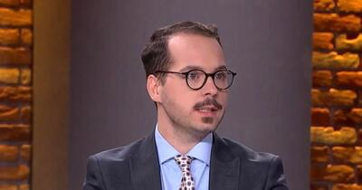 Nicușor Dan forțează limitele constituționale în negocierile pentru Guvern