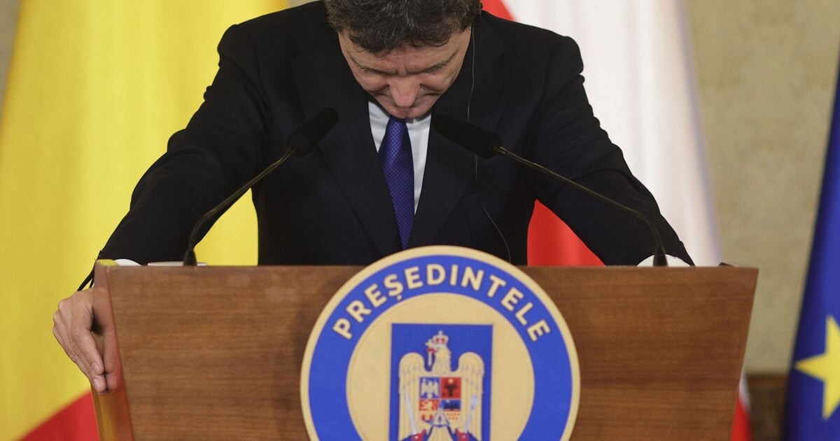 SURSE Tensiuni la negocierile pentru Guvern. Ilie Bolojan respinge propunerea de premier a lui Nicușor Dan