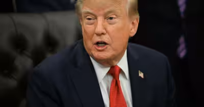 Cum îl părăsesc alegătorii latino pe Donald Trump din cauza deportărilor masive