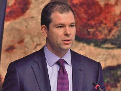 România lor/Noul administrator al Fondului Proprietatea este fiul generalului Drăgoi, mâna dreaptă a generalului Stănculescu