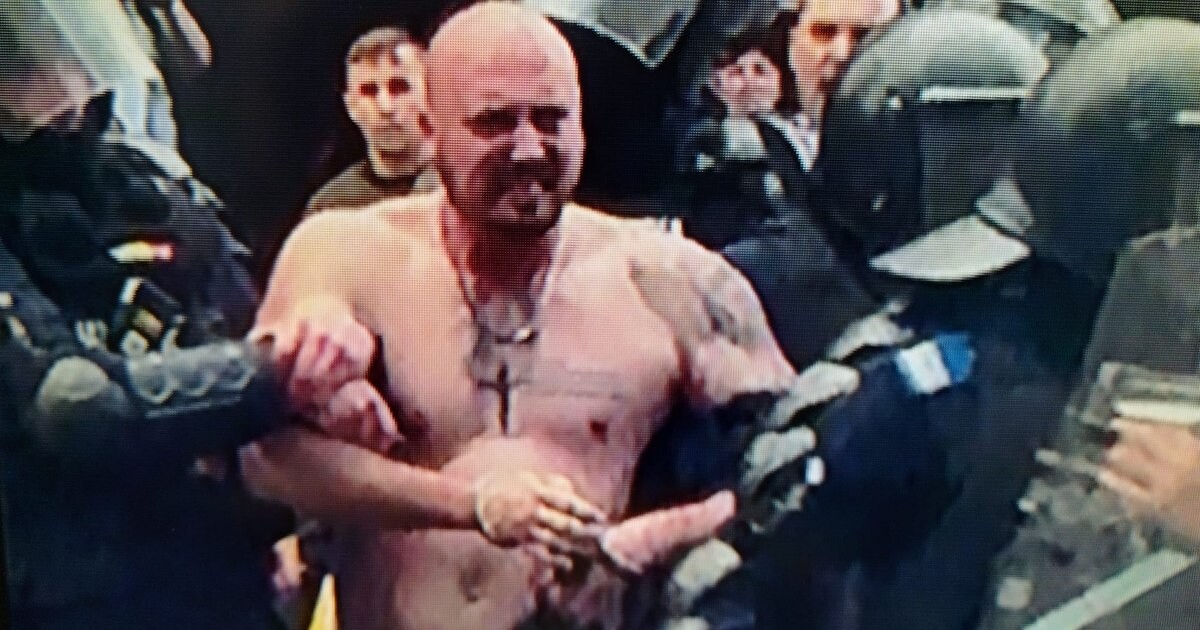Cine a condus violențele de la Guvern: portretul protestatarului reținut