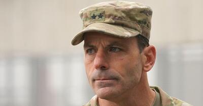 Epurările la Pentagon continuă. Comandantul armatei SUA în Europa și Africa, generalul Chris Donaghue, își va părăsi postul înainte de termen