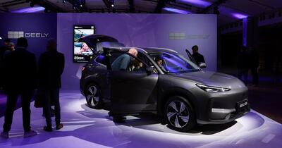 Geely promite încărcarea mașinii electrice în doar patru minute și jumătate