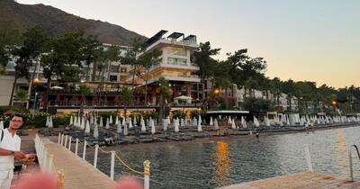 Vacanță de 3.300 € în Turcia: români dezgustați de mizerie și gândaci la un hotel de 5 stele