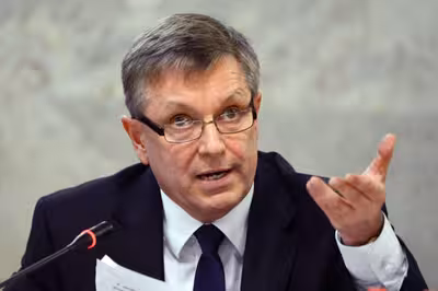 BREAKING Fostul guvernator al Băncii Naționale a Ungariei fost reținut de procurori