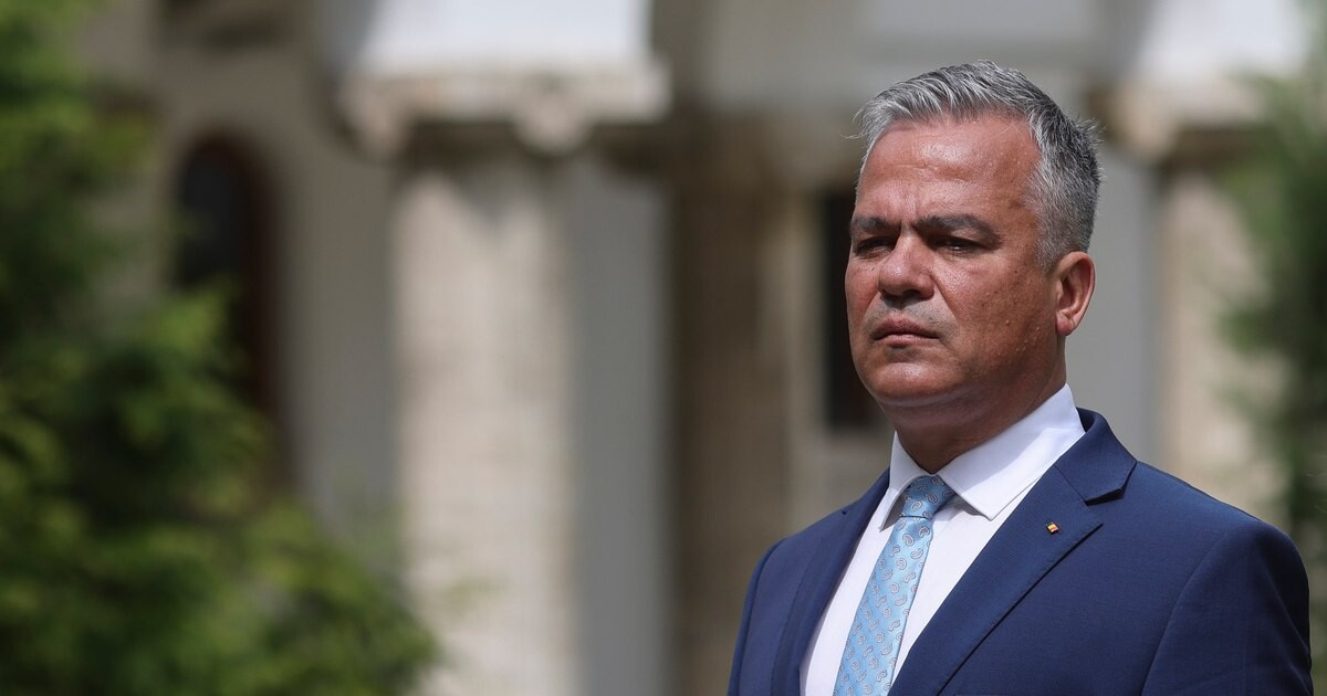 SURSE Cum încearcă tabăra Veștea blocarea Congresului PNL