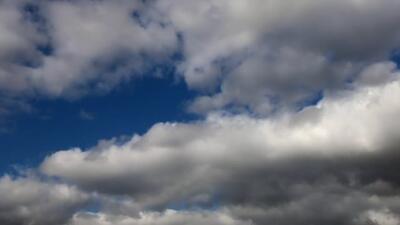 Temperaturile scad brusc în România: ANM anunță ploi torențiale și vijelii