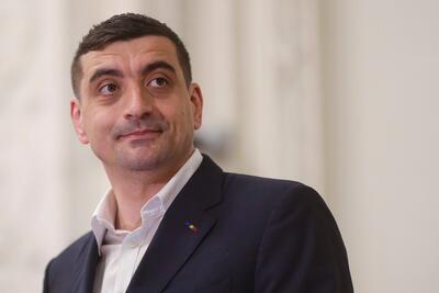 George Simion, coada de topor a Rusiei, acuză incompetența guvernanților, dar AUR, POT și SOS au votat împotriva legii care autoriza doborârea dronelor și au atacat-o la CCR