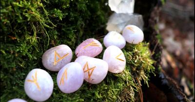 Horoscopul lunii aprilie 2026. Astrele prevăd dorința de evoluție, schimbare și desprindere de trecut. Zodia care trebuie să fie prudentă