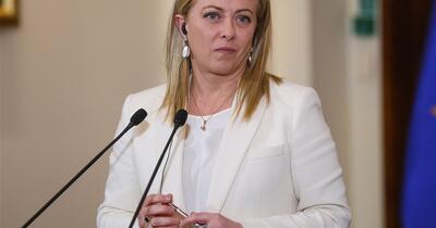 Meloni critică Europa: „Eram mulţumiţi în lumea noastră poleită, dependenţi militar de SUA, energetic de Rusia şi de materiile prime de China”