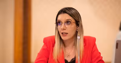 Cinismul PSD la Mediu: directorul demis după scandalul balastierelor, repus în funcție după patru luni de concediu medical