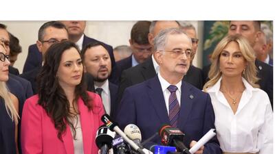 USR și PNL anunță că boicotează ședințele din Parlament și protestează împotriva noii alianțe formate PSD-AUR-SOS pe care o acuză de abuzuri