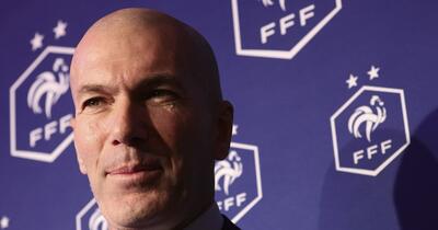 Staff uriaș pentru Zinedine Zidane: 28 de oameni la naționala Franței