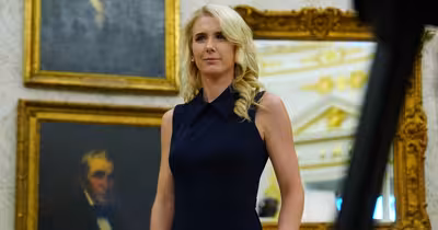 Consiliera devotată pe care Donald Trump a mutat-o în sufrageria sa privată