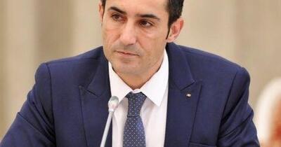 Claudiu Manda susține că Ilie Bolojan a rămas la putere după un pact cu Simion