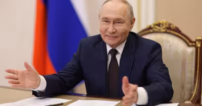 Vladimir Putin neagă un viitor război cu Europa și acuză liderii occidentali de „schizofrenie politică”
