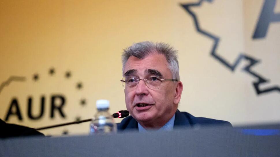 Petrișor Peiu, aroganță de fost consilier îmbogățit al lui Adrian Năstase: „La orice instituție din România se bea o cafea proastă”