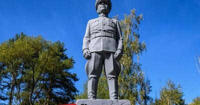 Slovacia a ridicat un monument pentru mareșalul Konev, la inițiativa lui Fico