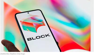 A început „Era AI”?/Reacții uluite după ce una dintre cele mai inovatoare companii din lume a concediat 4.000 de angajați din 10.000, nu pentru că îi merge rău, ci pentru că îi merge bine