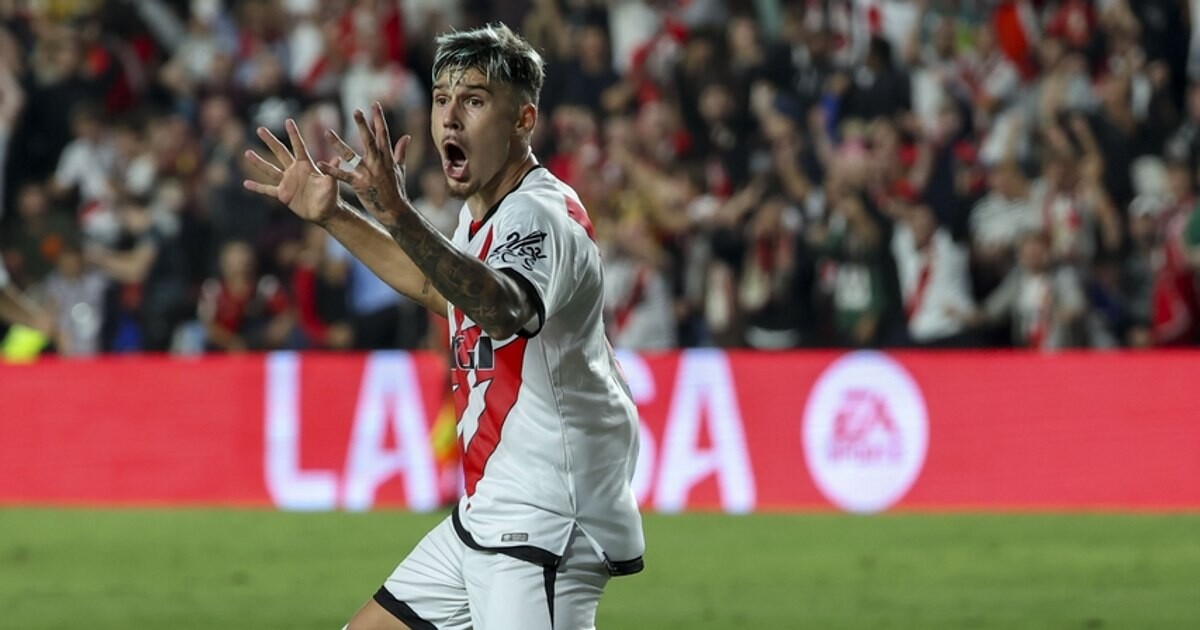 Crystal Palace - Rayo Vallecano, finala Conference League. Andrei Rațiu este anunțat titular la spanioli