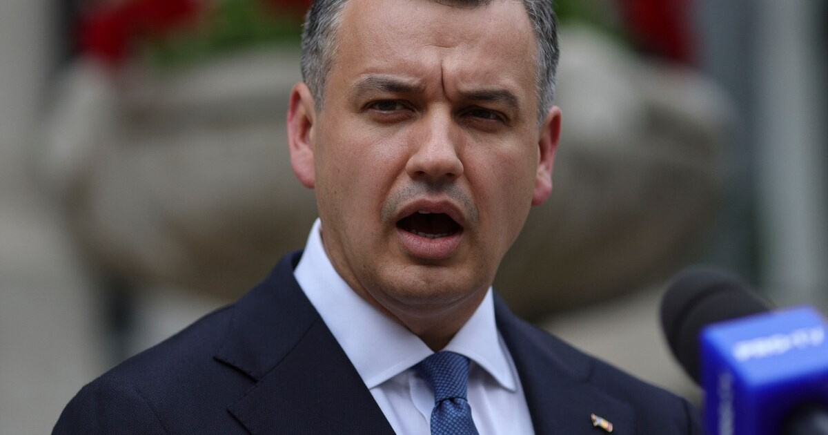 De ce este Ilie Bolojan marele câștigător al blocajului dintre Tomac și partide
