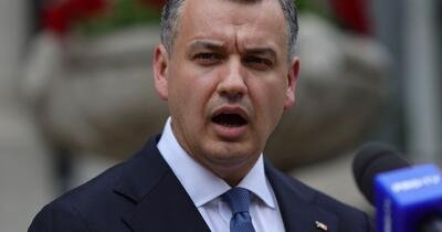 De ce este Ilie Bolojan marele câștigător al blocajului dintre Tomac și partide