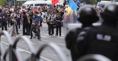 Tudor Chirilă denunță violențele de la Guvern: Fermierii, asociați cu huliganii
