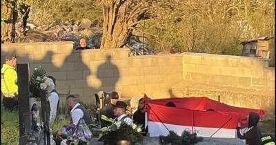 Momente de groază într-un cimitir din Slovacia. Familia a auzit zgomote din mormânt și a cerut deshumarea: „L-am strigat «tată», și parcă ne-a răspuns”