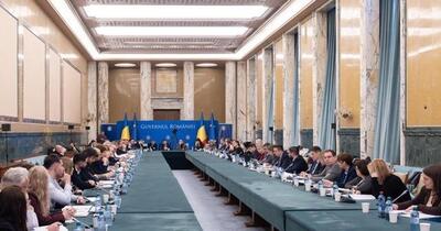 Modificări în domeniul jocurilor de noroc, fiscalităţii şi ocupării forţei de muncă, pe ordinea de zi a Guvernului. Executivul are în vedere prelungirea plafonării prețului la gaze