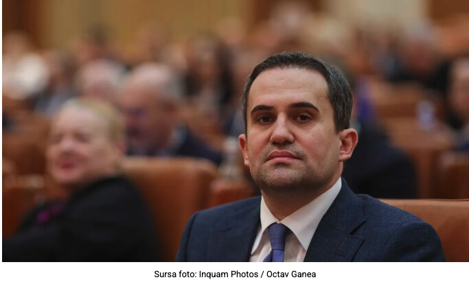 Uite cum minte pesedistul ăsta!/Ministrul Transporturilor a mințit în CV deși a fost exmatriculat de la o facultate privată