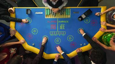 Ghid pentru înțelegerea scorului în baccarat live 