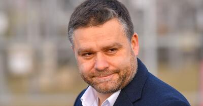 Un primar străin a aflat de nominalizarea lui Adrian Veștea premier înaintea liderilor PNL