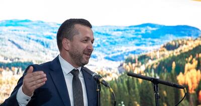 Guvernul permite publicarea listelor datornicilor la nivel local. Primar: „Îi va face pe cei care au bani să vină să și le achite”