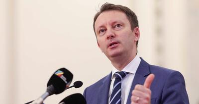 Guvernul Mureșan își începe drumul în Parlament: 372 de măsuri și miza votului PSD