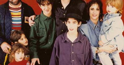 De la susținători la acuzatori: patru frați fac acuzații grave de abuz sexual la adresa lui Michael Jackson