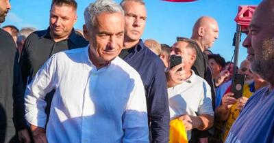Călin Georgescu, ironizat pentru „limba bătrână”; Tomac o leagă de tăcerea suveraniștilor la drone