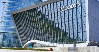 România evită retrogradarea, dar Moody's menține perspectiva negativă