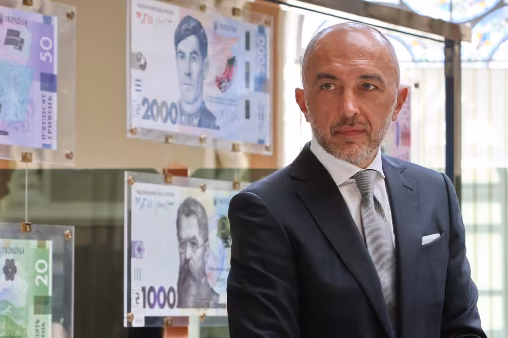 ALERTĂ Anchetă anticorupție la vârful Băncii Naționale a Ucrainei: locuința șefului instituției, vizată de percheziții