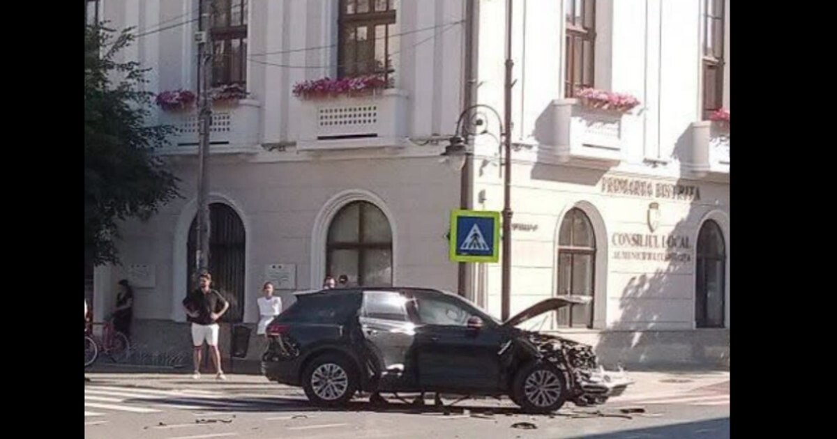 Bogdan Ivan recunoaște că a provocat un accident auto în Bistrița