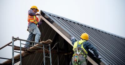 Trei români, arestați în Germania după ce au cerut peste 4.000 de euro pentru o oră și jumătate de muncă la un acoperiș