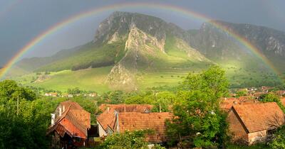 Cele mai frumoase sate din Munții Apuseni. Ținutul feeric traversat de Transapuseana și locurile legendare ale aurului