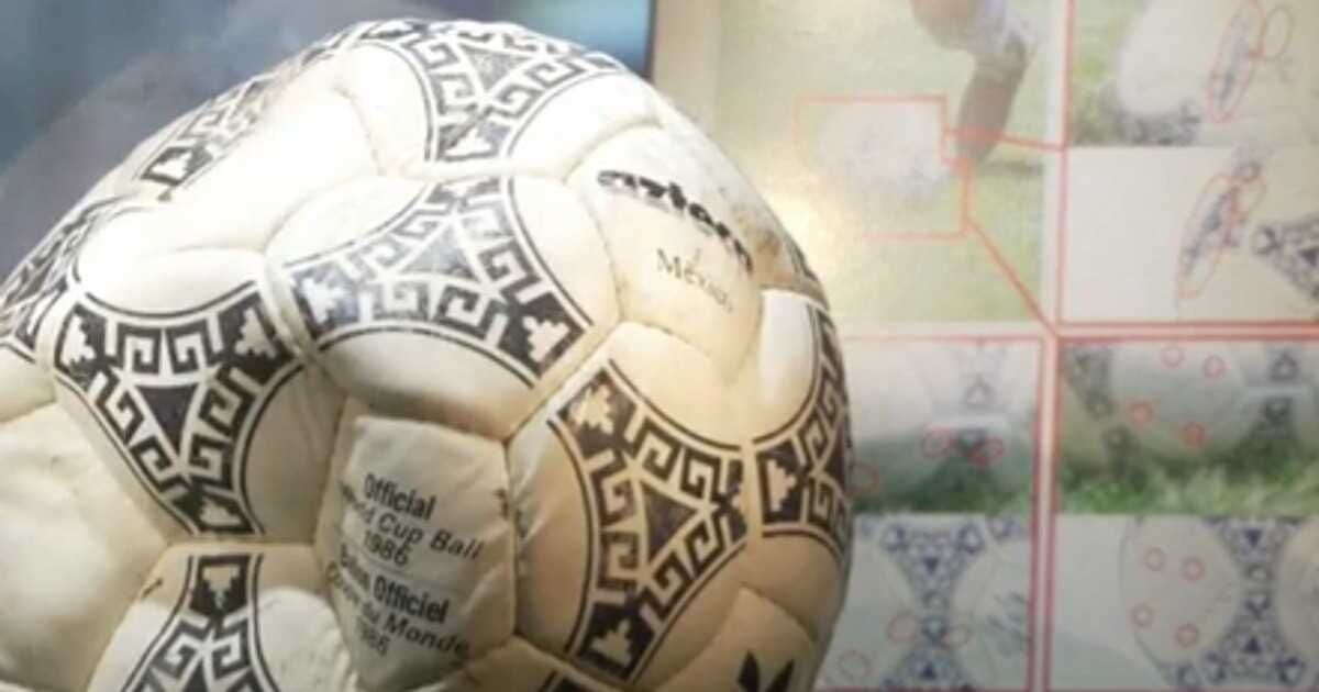 Mingea „Mâna lui Dumnezeu” a lui Maradona s-a vândut cu 3,3 milioane de dolari, sub așteptări