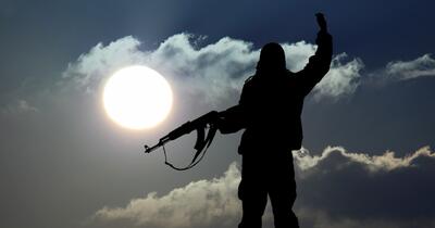 Arestări în masă la Abu Dhabi. Sute de persoane, acuzate că au răspândit „informații înșelătoare”