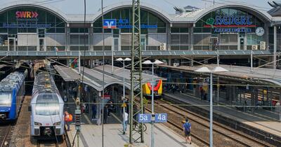 Tren oprit în Germania din cauza lipsei de hârtie igienică: șeful de tren a rezolvat situația