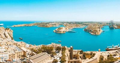 Țara cu cel mai ieftin combustibil din Europa. Secretul prețurilor mici la pompă și costul vieții pe superba insulă, preferată și de români