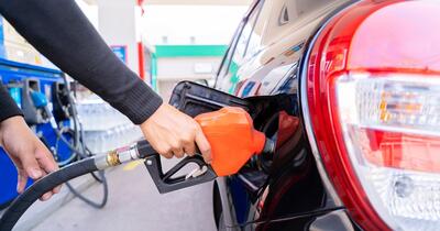 Benzina și motorina s-au scumpit din nou. Cât costă la principalele stații de carburanți